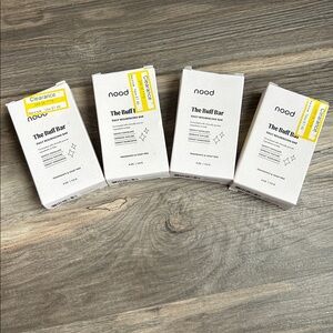 NWT 4pk Nood Buff Bar